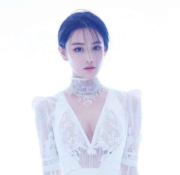 娱乐圈靠炒作而走红的明星和演员有哪些?