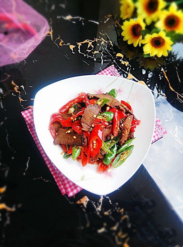 驴肉火烧的驴肉怎么制作？