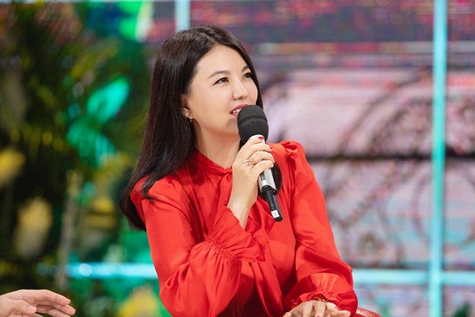 当年李湘为何坚持要离开《快乐大本营》？