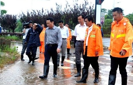 “查看”和“察看”有什么区别?