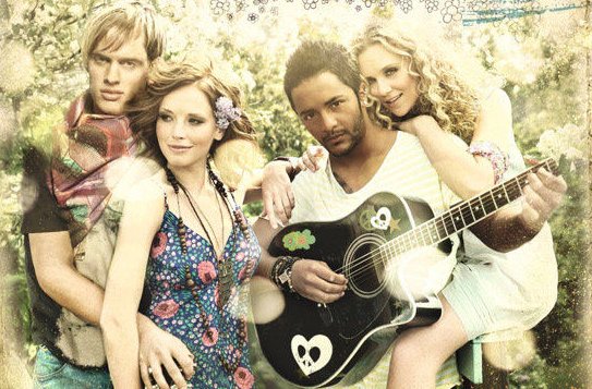 lovestoned bye bye bye歌词