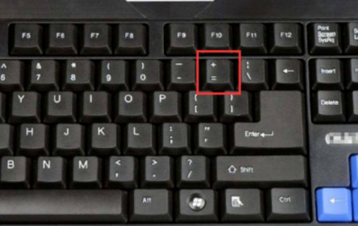 CS起源怎么添加机器人?