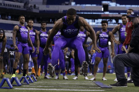 立定跳远的世界记录是多少?