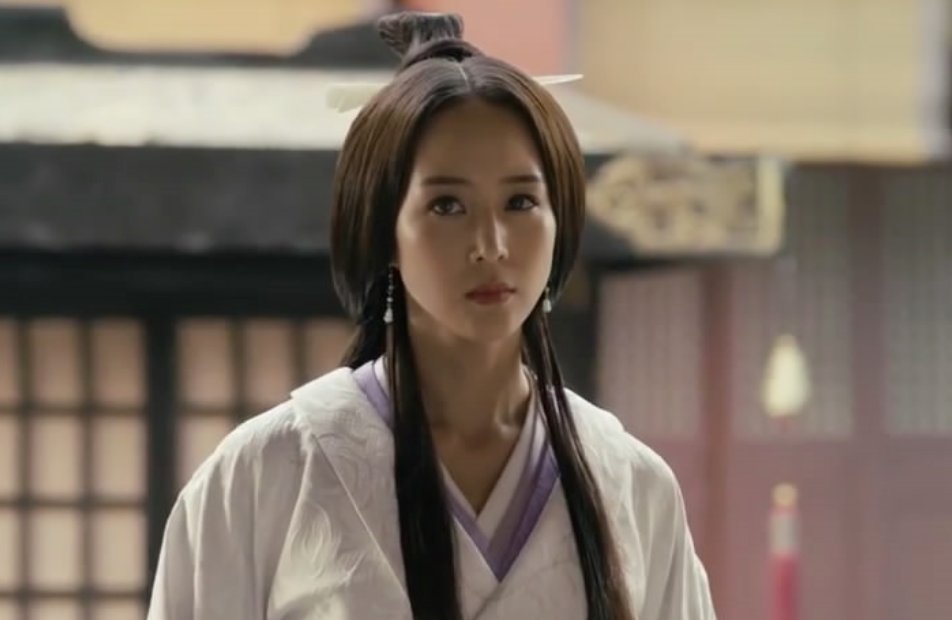 三国历史上柏灵筠的原型是谁