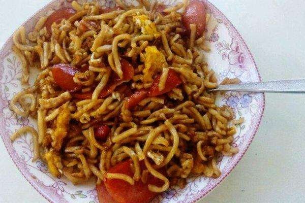 杂面条是怎样一种面条?这种面条是怎样的做法呢?