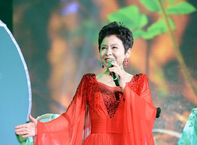 1992年那是一个春天是什么歌