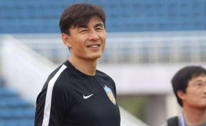 中国足球名宿李玮峰近况如何？