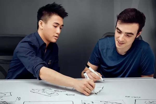 何猷君2000字长文回应微博认证，字字泣血，网友是不是对他太不友好了？