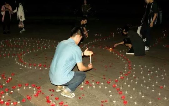 哪种情况算是“道德绑架式”表白？