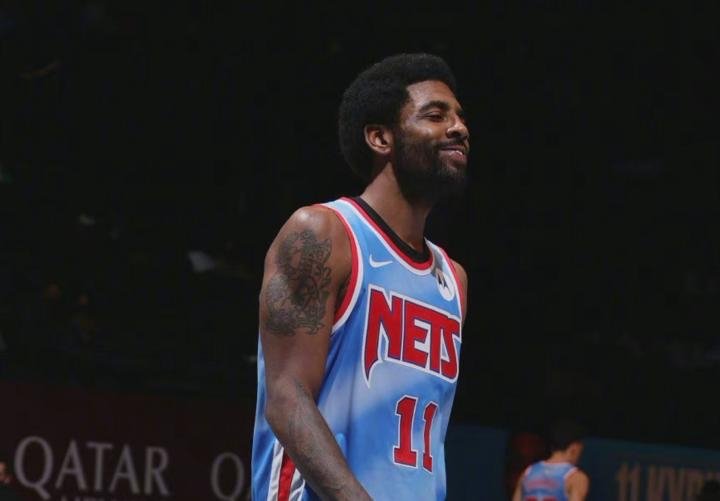 欧文和篮网被各罚款35000美元，他们违反了联盟什么规定？