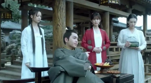 《雪中悍刀行》中青鸟真的背叛了徐凤年吗?