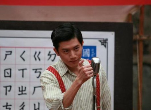 金马影帝莫子仪宣布结婚,其女友有何来头?