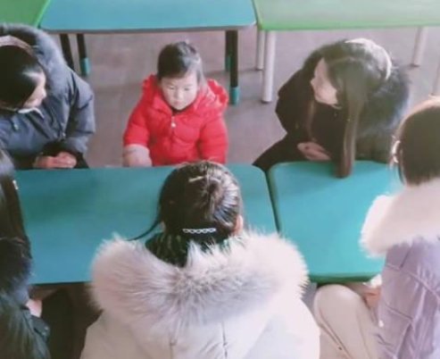 零下8度幼儿园只来了1个学生,现在的娃娃都是金丝雀吗?