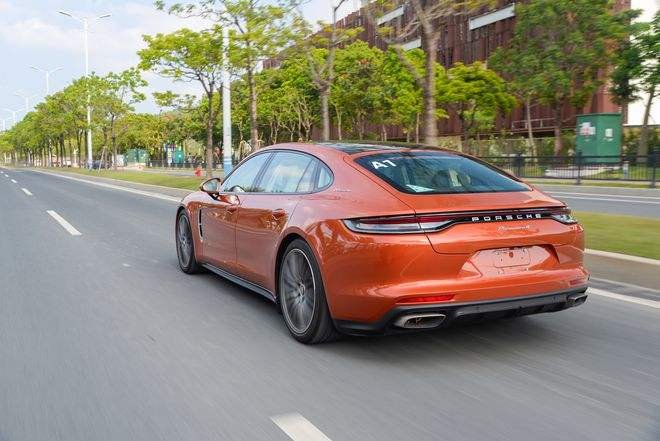 保时捷Panamera，算是豪车吗？