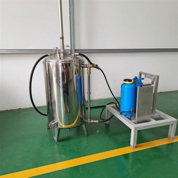 加氟8个压400元贵吗