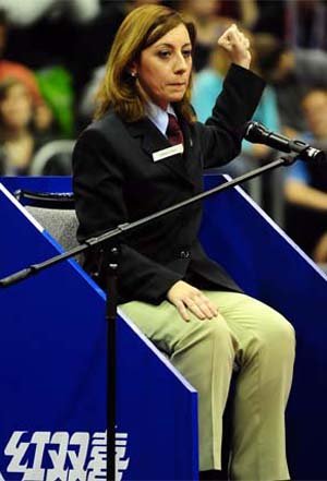 2012乒乓球女单决赛裁判是谁