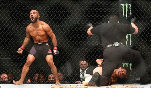 1米6拳王狄米崔斯·约翰逊曾是搬运工现况如何？