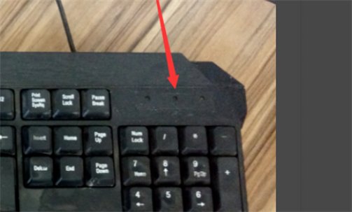 键盘的三个指示灯分别代表什么意思？