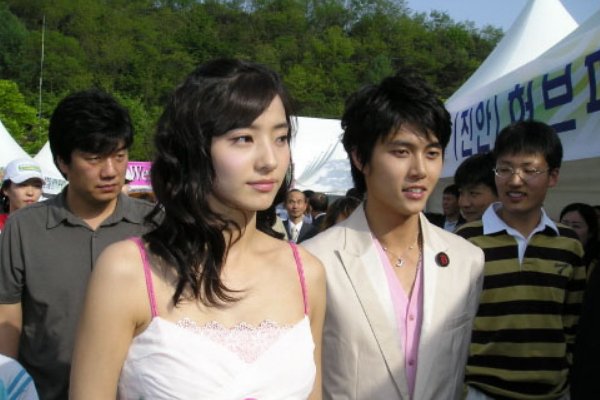 韩彩英演的电视剧