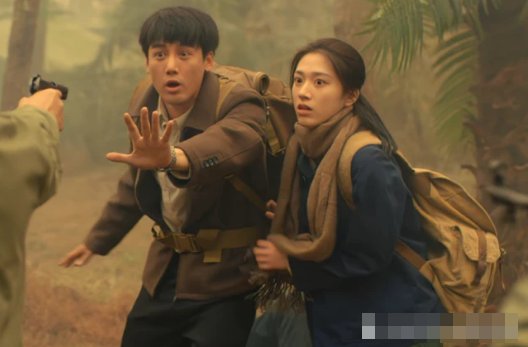 盗墓笔记9中陈文锦为什么说张启灵不是人