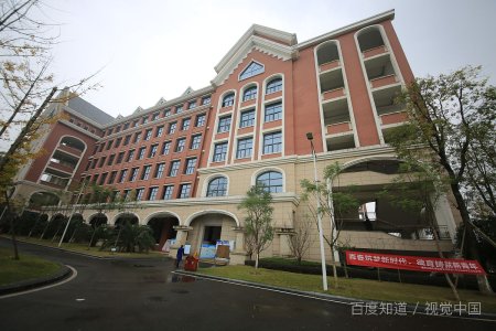 易烊千玺大学室友都有谁？