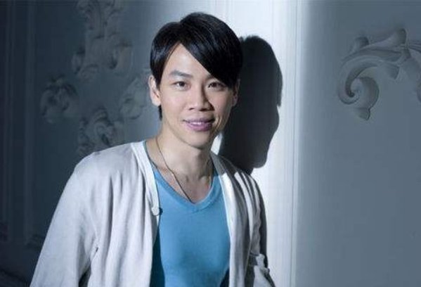 歌词里有“我一直都想对你说”的这首歌叫什么名字？