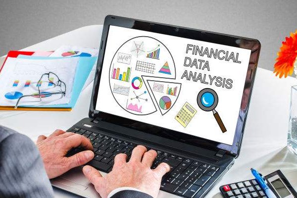 东奥会计和中华网校，哪个更好些？