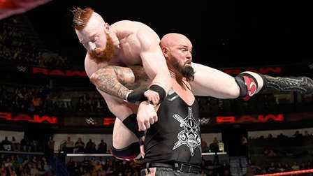 《狂野角斗士》真的是假摔吗？