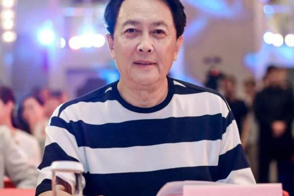 如何评价国产剧《外交风云》？