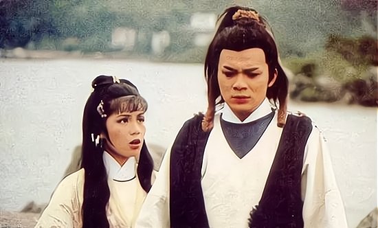 郭靖和黄蓉在密室疗伤七天,怎么生活呢?文学小说是如何描述的?