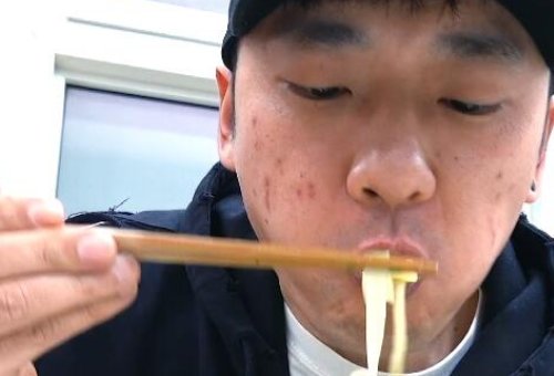 乌拉拉是哪里人？