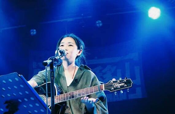 需要花粥的歌 谢谢