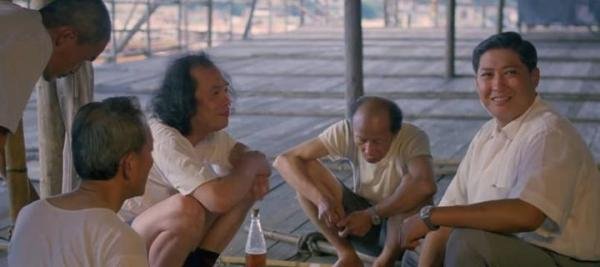 71岁的洪金宝身形再瘦了一圈！他与日本武打女神聚会，心情非常好，面色红润