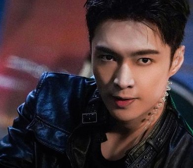 《扫黑风暴》中张艺兴的“尴尬”,打了多少流量明星的脸?