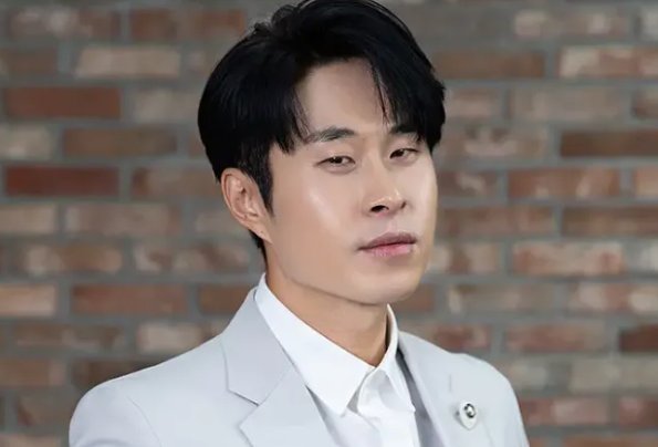 闵度允演过什么电影？