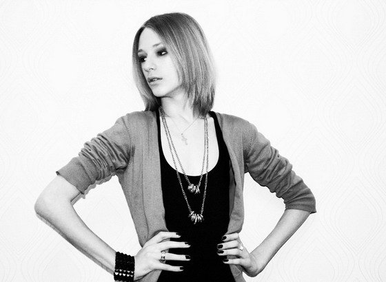 像女生但是个欧美男模 名字不知道~