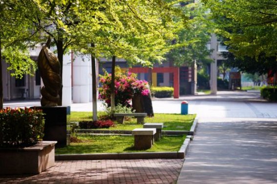 北京防化学院是重点军校吗