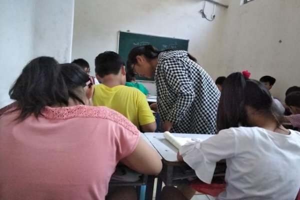 昏天黑地指什么生肖