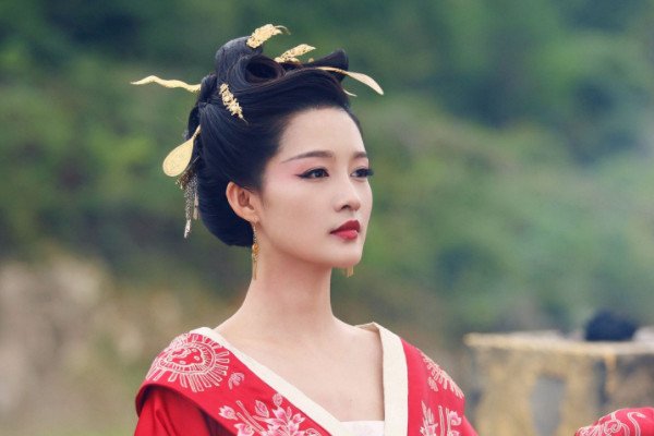 平原公主为什么要在嫁人的第三天自杀，二嫁的老公对她不好吗？