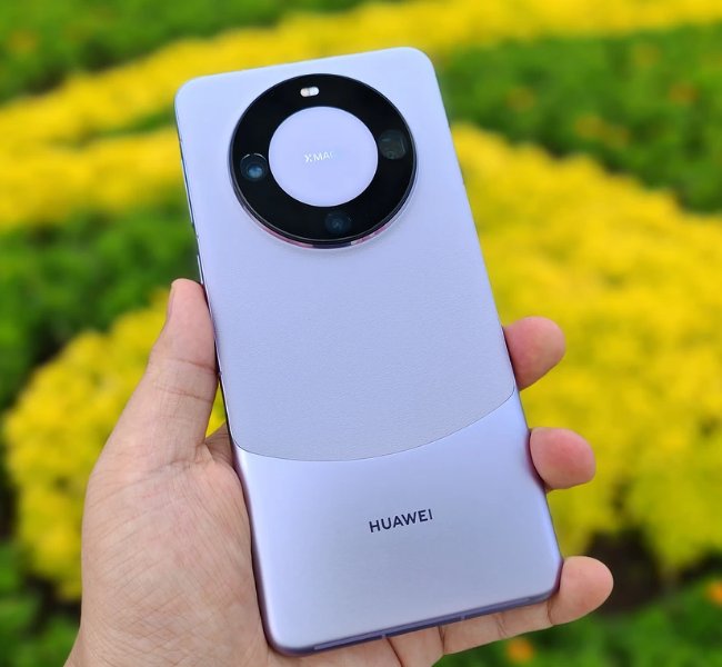 消费者吐槽Mate60Pro卫星电话费贵，你对此你有何看法？