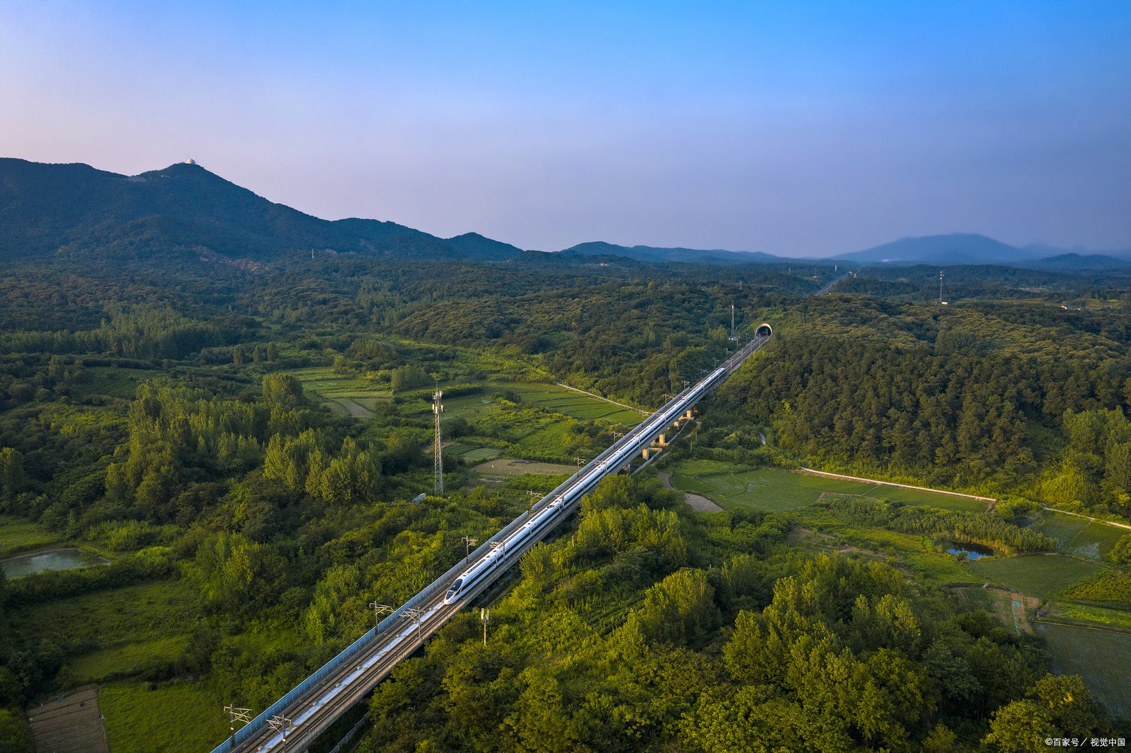 黑龙江9月的天气怎么样呢？温度一般是多少呢？黑龙江9月是秋天吗？