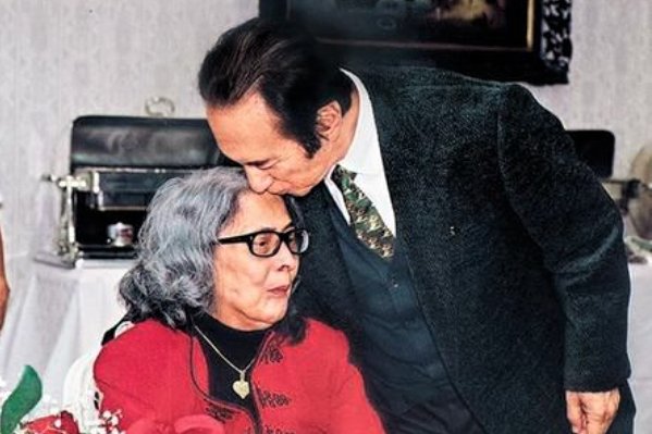 何鸿燊为何对大房子女那么狠心