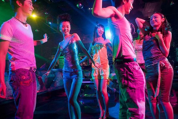 酒吧、迪厅、夜总会有什么区别!