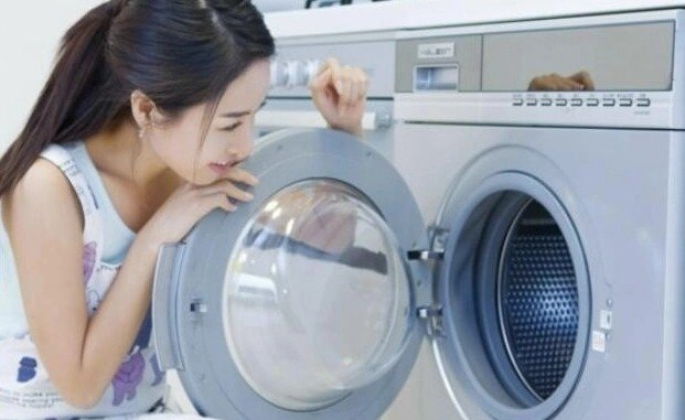 西门子洗衣机服务电话是多少？