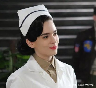 《星光大道》走红的美国歌手唐伯虎，她现况如何？