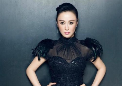 傅艺伟和金巧巧谁更漂亮