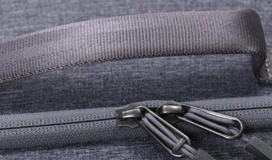 灰不喇唧的意思？