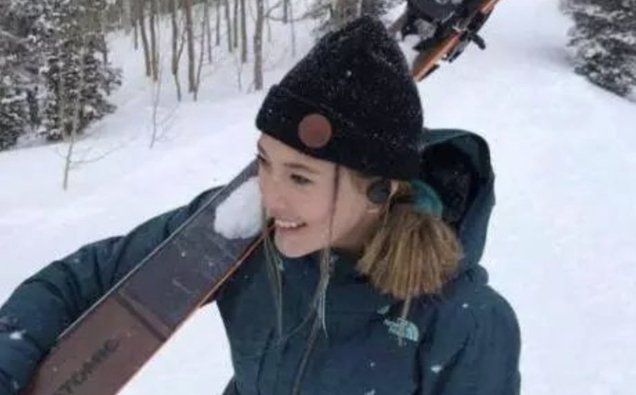 谷爱凌的教练是哪国人?