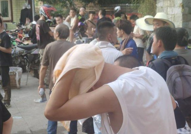 重庆北碚山火救援现场:领导都在山上面!这一次为何是全员出动?