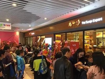 上海小店复市难，2个月损失100万营业额，这说明了什么？